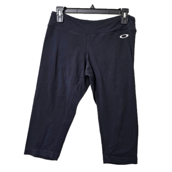 Oakley Pants - OAKLEY Women's Capri Leggings